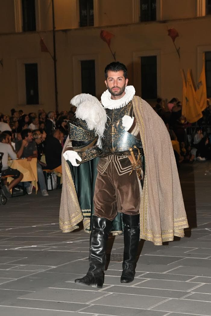 1635226877_Federico-olivotto-fotofutura-foligno-reportage (1) - Copia.jpg